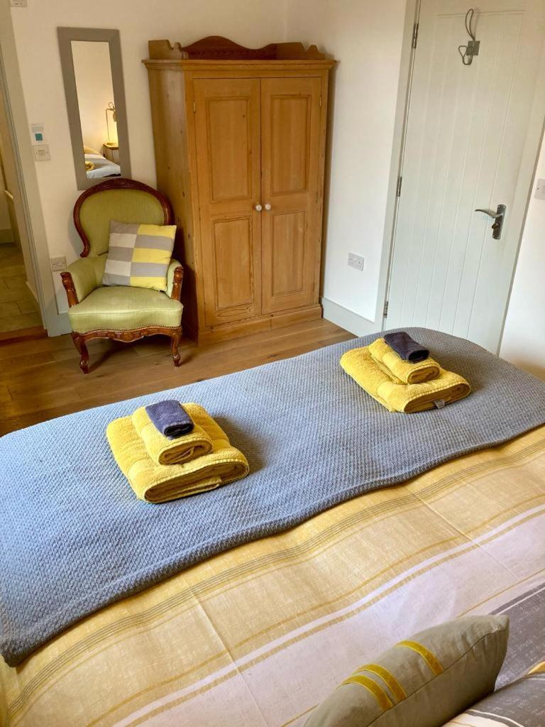 Westbury Cross House Bed & Breakfast Eksteriør bilde