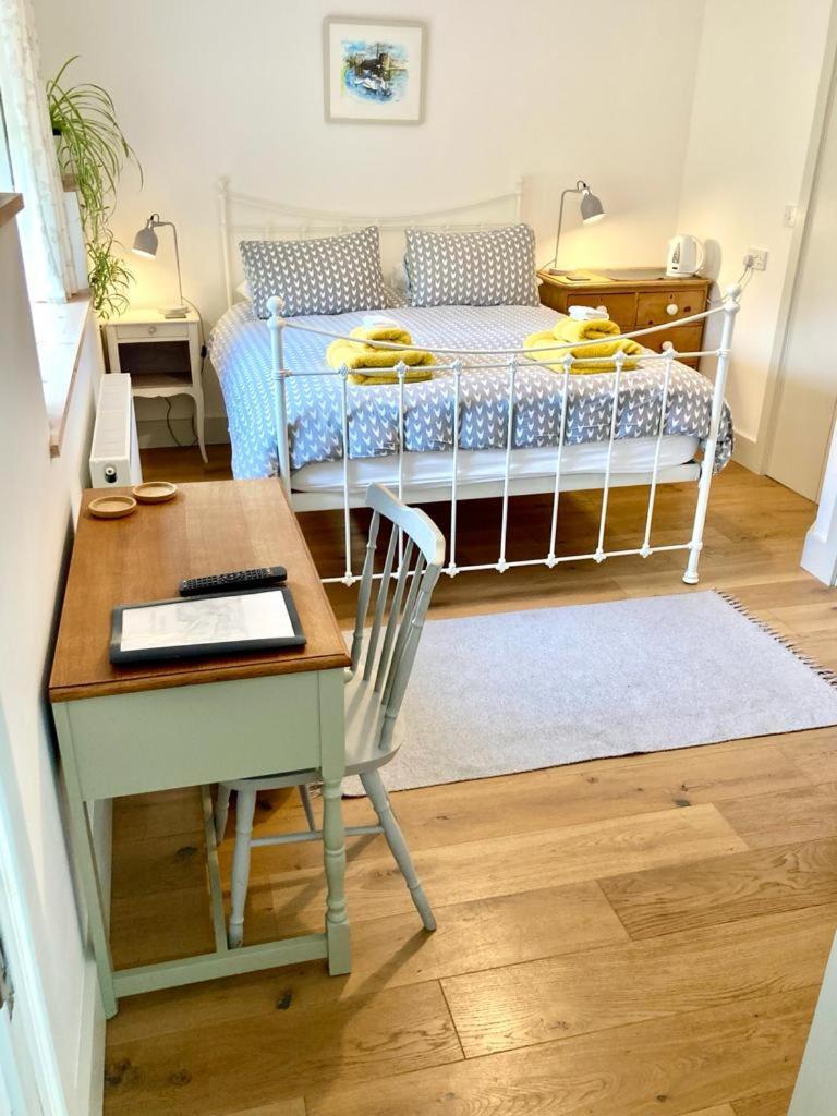 Westbury Cross House Bed & Breakfast Eksteriør bilde